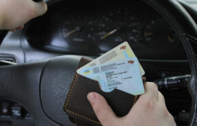 Водительские удостоверения в Украине: возрастные требования и возможные новые правила для пожилых водителей