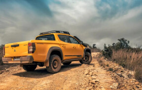 Mitsubishi показала лімітовану офроуд-версію Triton Savana з рекордною прохідністю