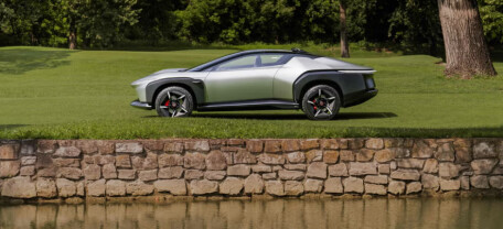 Итальянская компания Italdesign представила уникальный концепт Quintessenza на CES 2025