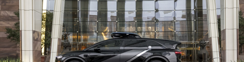 Uber, Lucid і Nuro показали нове роботаксі на базі електричного Lucid Gravity