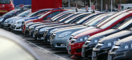 Авторинок України у листопаді 2025 року: регіональна активність і нові перекоси