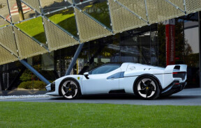 Ferrari представила уникальный SC40 — современную интерпретацию легендарного F40