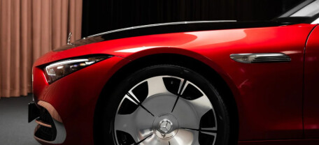 До України привезли перший розкішний кабріолет Mercedes-Maybach SL680 за майже 14 млн гривень