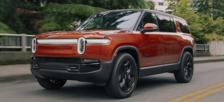 Rivian скорочує виробництво, отримує мільярд від Volkswagen і робить ставку на нову бюджетну модель