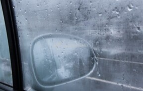 Как предотвратить конденсат в салоне автомобиля: простые и доступные способы