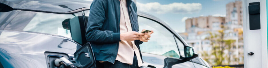 Українці завезли 26 тисяч уживаних авто у жовтні: електромобілі зайняли понад половину ринку