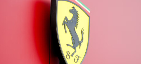 Ferrari відкладає запуск другого електромобіля щонайменше до 2028 року через відсутність попиту