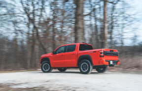 Оновлений Nissan Frontier 2025 року: практичний та надійний пікап