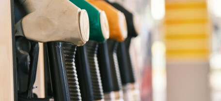 Рекордный импорт дизеля в ноябре: почему топлива стало больше, а цены на АЗС продолжили расти