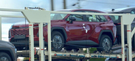 Toyota RAV4 2026 готується до глобального дебюту: перші сигнали з Японії