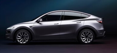 Tesla Model Y 2025: Оновлений дизайн і нові можливості