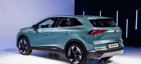 Renault Symbioz официально вышел на украинский рынок: объявлены цены и характеристики