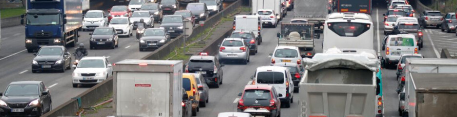 Весняні зміни в ПДР з 1 березня 2026 року: цифрова автоцивілка, новий техогляд і оновлені іспити