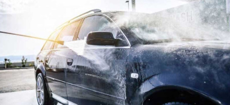 Как безопасно мыть автомобиль в мороз: советы экспертов