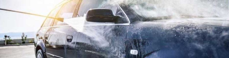 Як безпечно мити автомобіль у мороз: поради експертів
