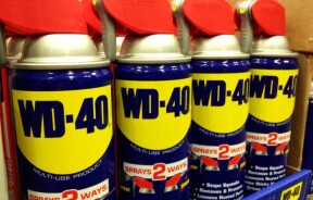 Чому WD-40 може пошкодити ваш автомобіль: важливі поради для водіїв