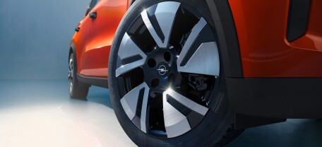 В Україні стартували продажі нового Opel Frontera з гібридним двигуном
