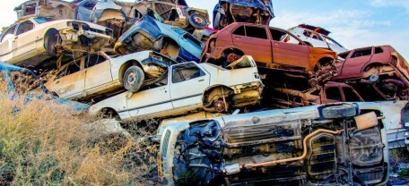 В Україні у серпні списали понад 2 тисячі авто: які моделі зникли з доріг