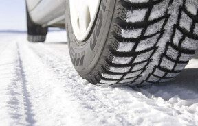 Коли переходити на літню гуму: оптимальна температура та поради водіям