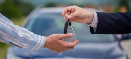 Переоформление автомобиля в 2026 году: что изменилось, сколько стоит и как пройти процедуру