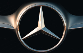 Mercedes-Benz продав свою частку у Nissan на тлі труднощів японської компанії