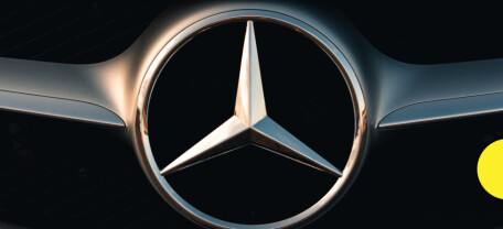 Mercedes-Benz продав свою частку у Nissan на тлі труднощів японської компанії