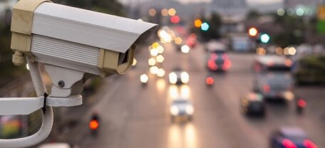 Штрафи за перевищення швидкості в Україні у 2025: що змінилося і де будуть ловити частіше
