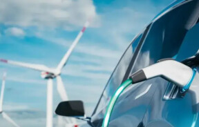 Електромобілі в Україні: які ризики приховує популярний транспорт