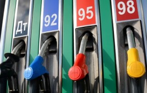 В Україні знову зросли ціни на пальне: скільки зараз коштує бензин, дизель і газ