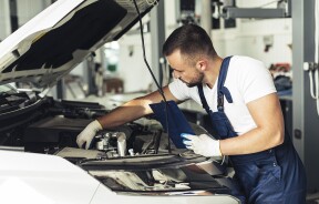Техогляд авто: 5 найпоширеніших міфів, які плутають українських водіїв
