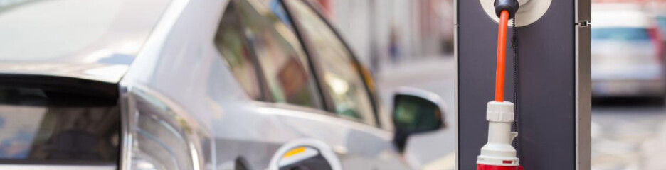 Итоги украинского авторынка в 2025 году: цифры, рекорды и сигналы для экономики