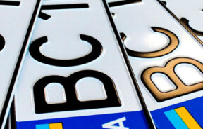 Номерные знаки в Украине 2025 — новые правила, цвета и назначения