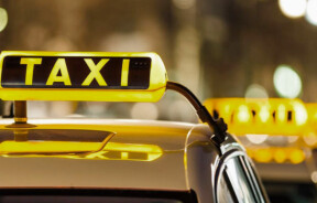 Реформа таксі в Україні 2026: нові правила для водіїв, цифровий контроль і можливе зростання тарифів
