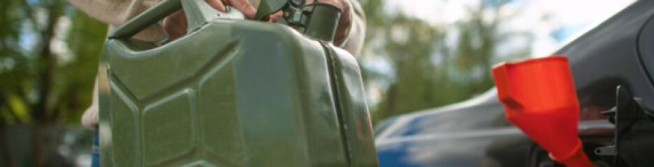 Запаси бензину втратили сенс: чому сучасне пальне швидко псується і шкодить двигунам