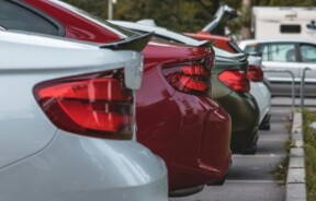 В Україні нові авто маркуватимуть за витратами палива та викидами CO2