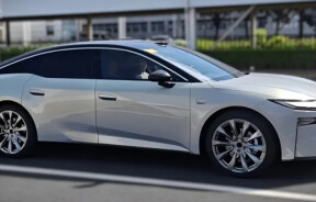 Toyota виводить на ринок новий електроседан bZ7: запас ходу — до 710 км