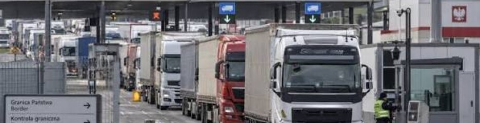 Польща запровадить платне бронювання для вантажівок на кордоні: нові правила почнуть діяти у 2027 році