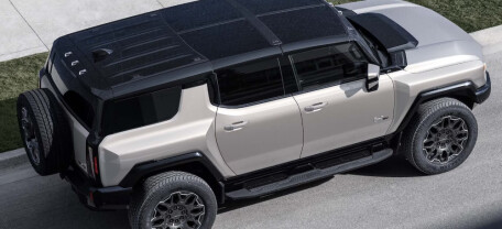 GMC представила обновлённый Hummer EV 2026 с улучшенными характеристиками и новыми функциями