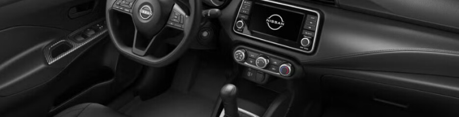 Nissan больше не будет выпускать Versa с механической коробкой передач