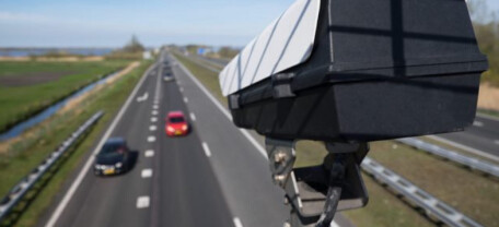 «Розумні» камери на дорогах: МВС розширює систему автофіксації порушень ПДР