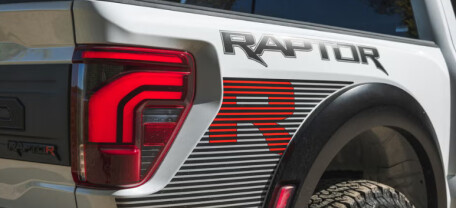 Ford F-150 Raptor R 2024: Настоящий король бездорожья