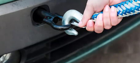 Правила буксирування в Україні у 2026 році: що потрібно знати водіям