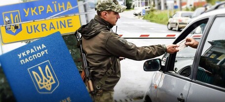 Виїзд за кордон на авто: які документи потрібно мати у 2025 році