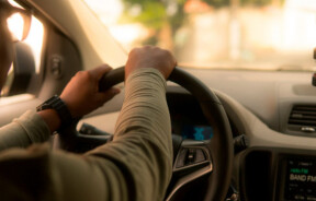 Ветерани з інвалідністю можуть безкоштовно опанувати водіння: як працює державна програма