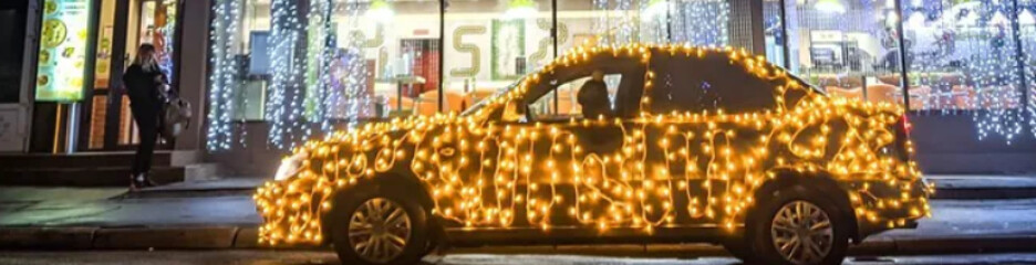Штрафи за гірлянди на авто: що загрожує водіям у період новорічних свят