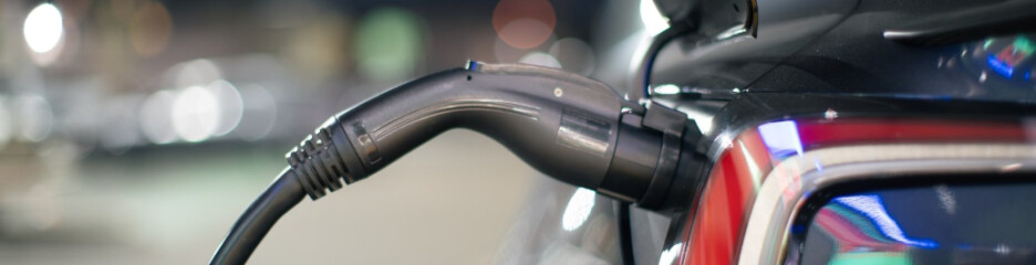 Електромобілі в Україні: падіння продажів і топ-новинки лютого 2026