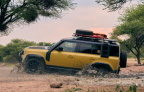Land Rover відкриває еру Defender Trophy з новою спеціальною версією