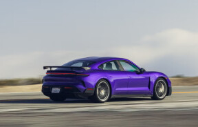 Porsche Taycan Turbo GT Weissach 2025: найшвидший електрокар серед суперників