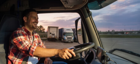 Водіям заборонили спати у кабінах: нові європейські правила праці в Україні з 26 липня 2026