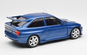 Ford Escort RS Cosworth 1993 року: Легенда ралі з потужним двигуном